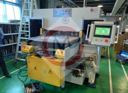 环亚·体育 全自动不干胶模切机